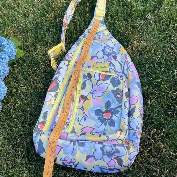 Vera Bradley - Lighten Up Sling Backpack - Picture 12 of 13